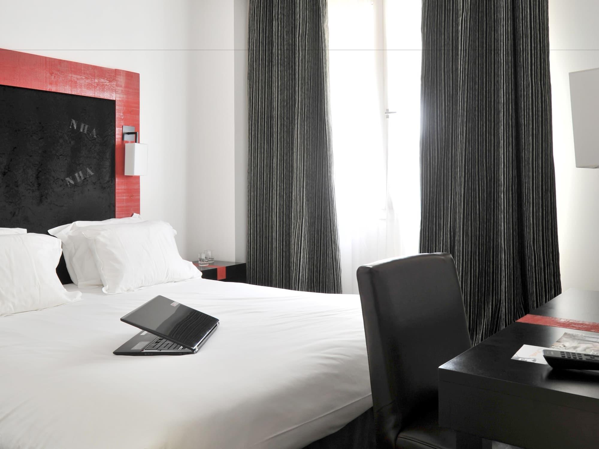 Hotel Arles Plaza Luaran gambar