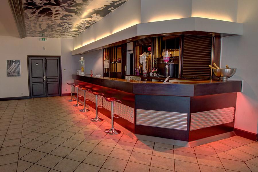 Hotel Arles Plaza Luaran gambar