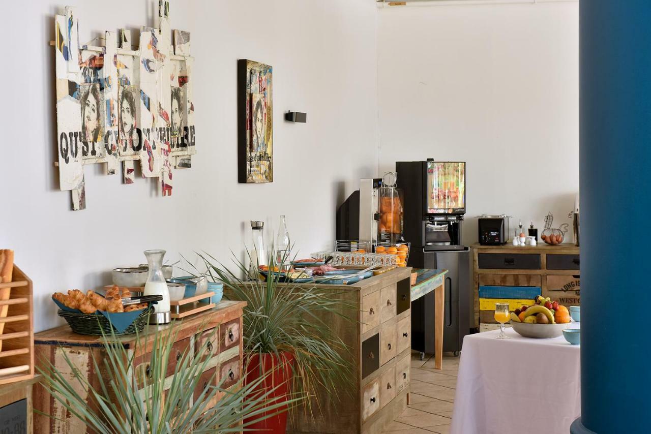 Hotel Arles Plaza Luaran gambar